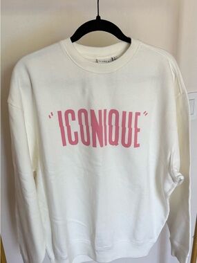 Clare V. Oyster White Oversized Sweatshirt with Pink ICONIQUE Graphic